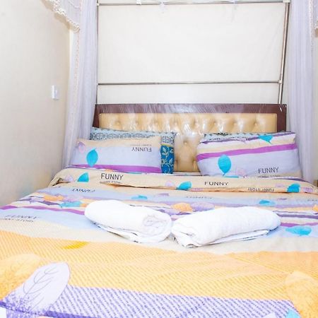 Mercy-Phillips Apartments Located At Eagle Tower Building Nairobi City Centre المظهر الخارجي الصورة