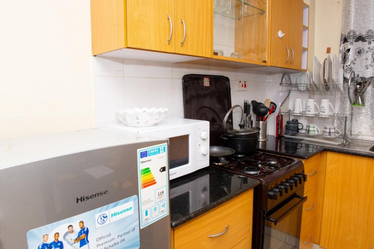 Mercy-Phillips Apartments Located At Eagle Tower Building Nairobi City Centre المظهر الخارجي الصورة