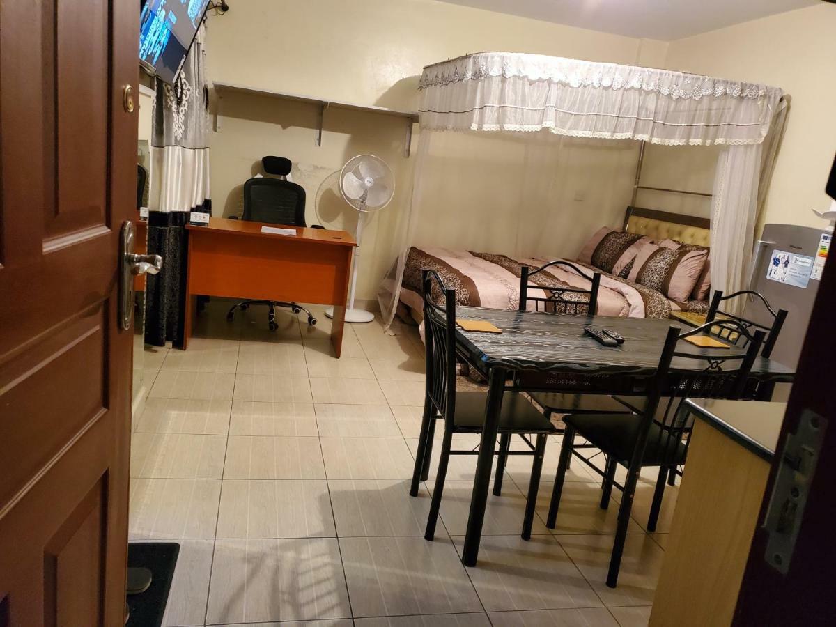 Mercy-Phillips Apartments Located At Eagle Tower Building Nairobi City Centre المظهر الخارجي الصورة